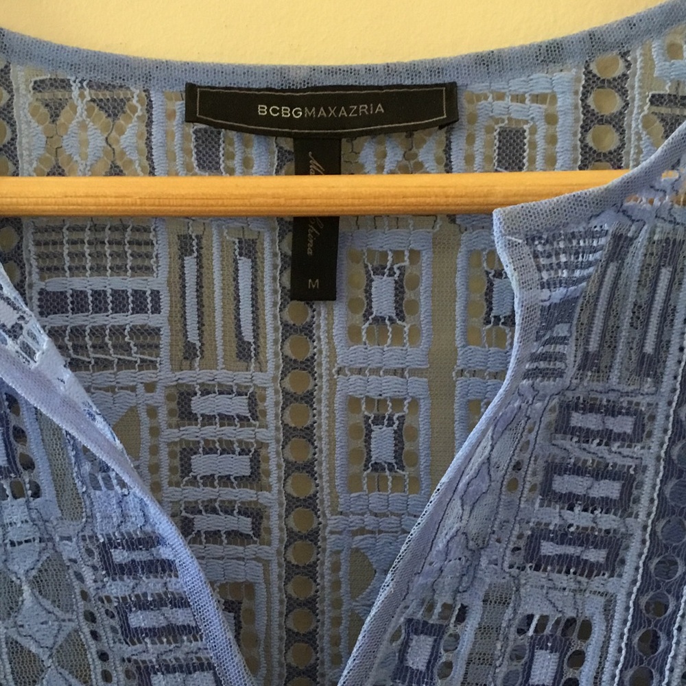 Bcbgmaxazria Blue Patterned Top - image 4